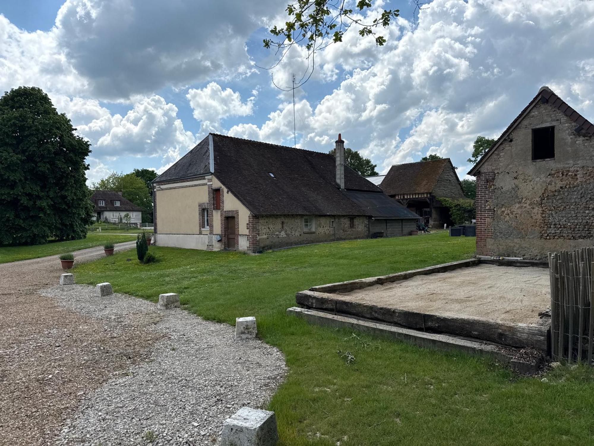 Gite A La Ferme De Sainte Radegonde Lanneray Eksteriør billede